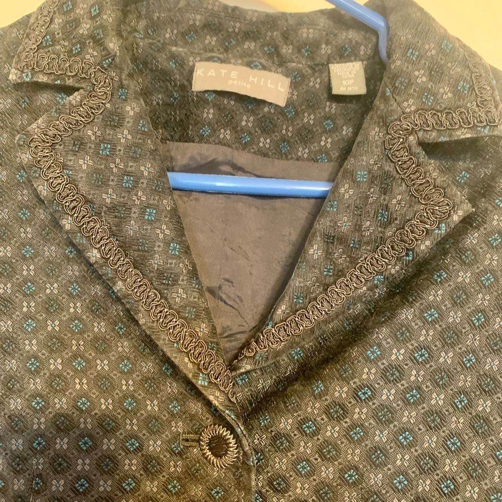 Kate Hill Silk Blazer Jacket Size 10p. Used